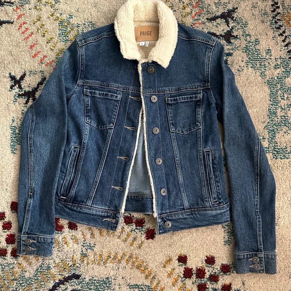 PAIGE Blue Denim Jacket with White Sherpa Collar - XS but fits XXS